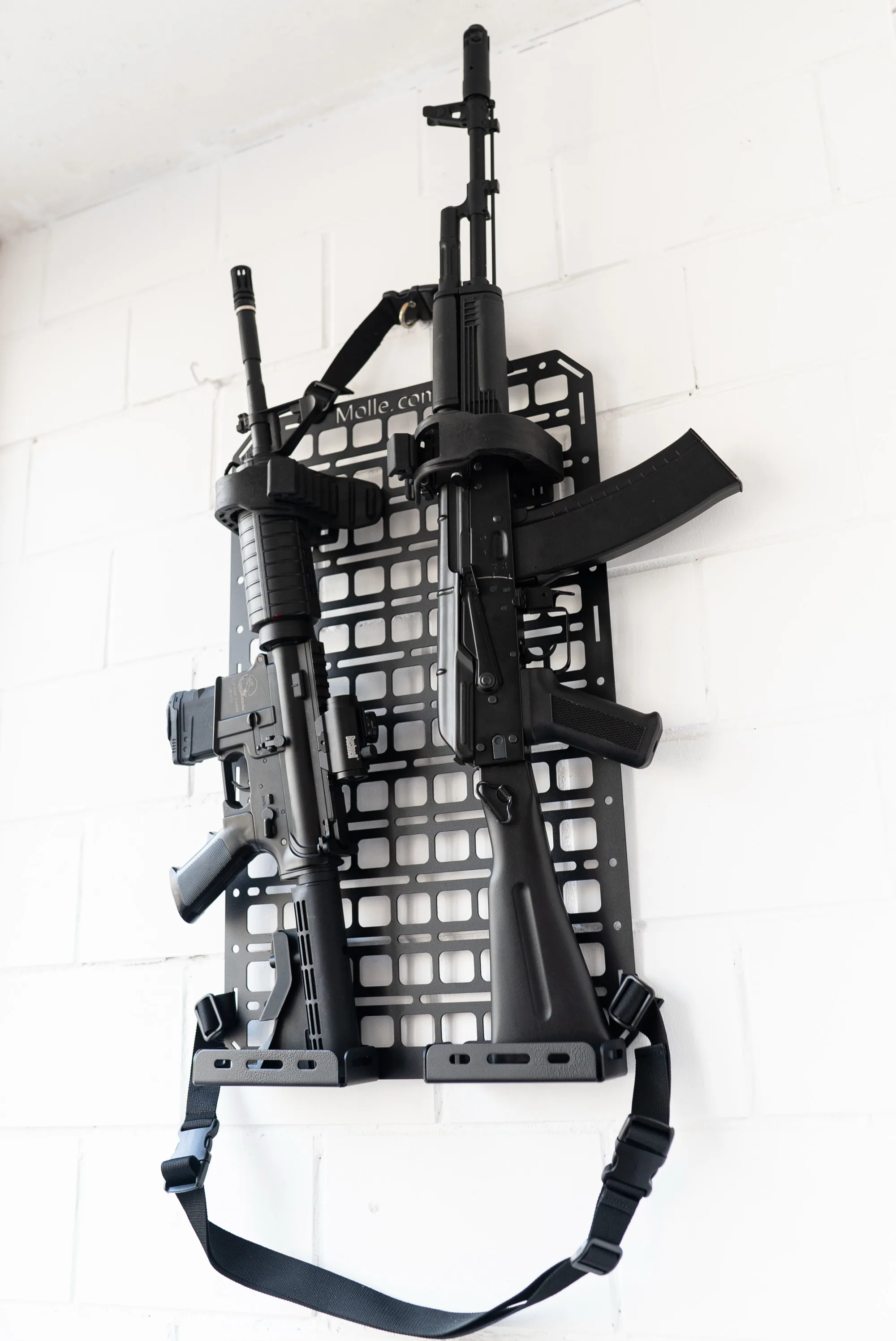 MOLLE панель під AR та АК в салоні авто
